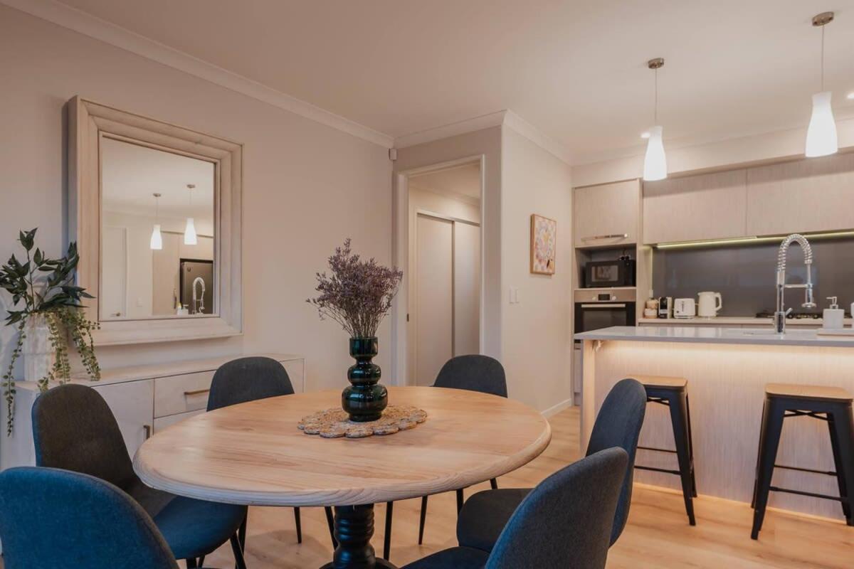 Elegant 3Br Home On Mustang Avenue Christchurch Zewnętrze zdjęcie
